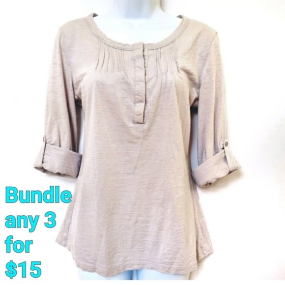 Banana Republic Tops - Banana Republic Roll Sleeve Top Medium